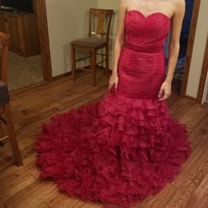 Amazing beautiful elegant prom and pageant dress